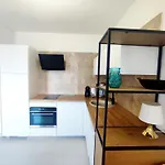 Apartment Rose, Close To The Beach